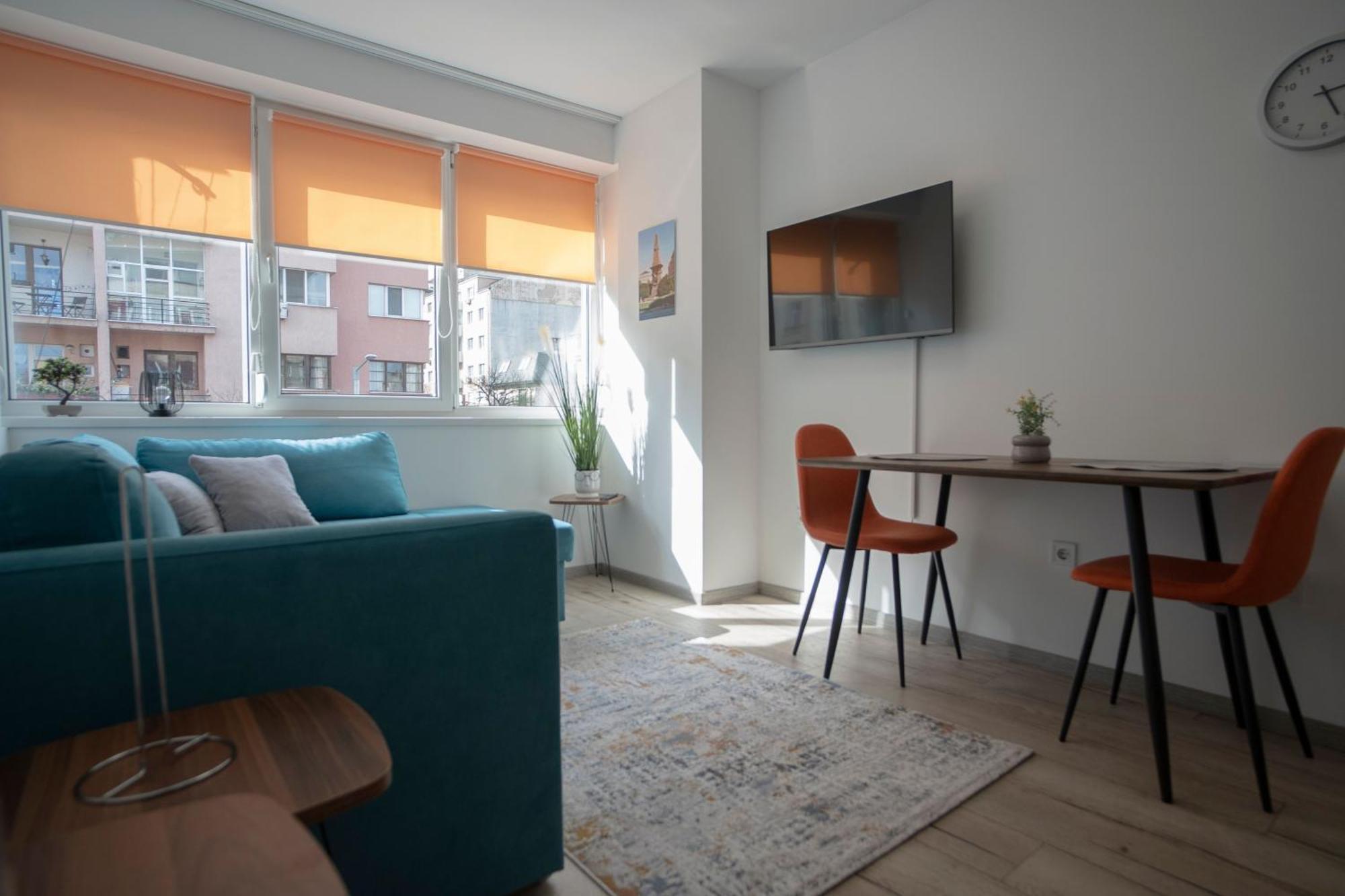 1bdr Flat In Center Of Cathedral Alexander Nevsky * Sofia